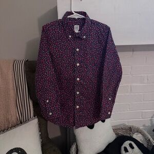 Gap Kids Boys Christmas button up shirt, size 5